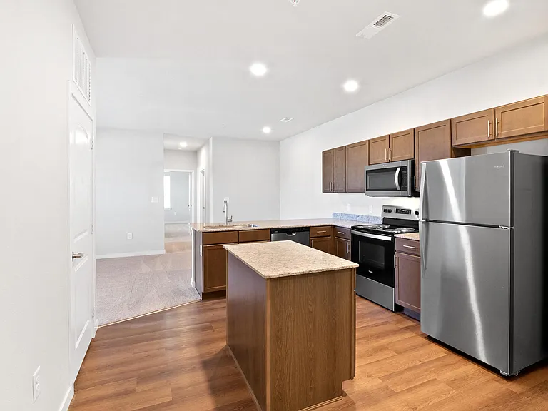 Aventura at Hawk Ridge — Photo 75