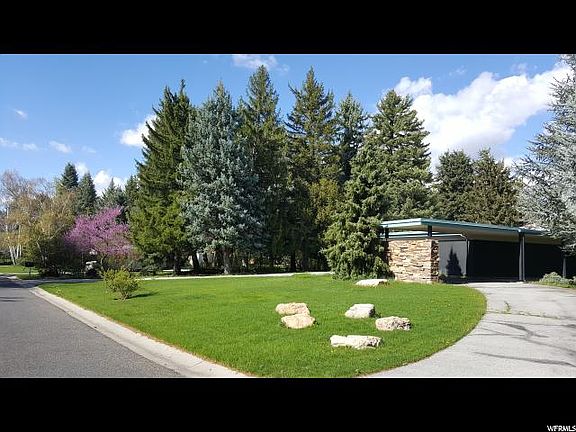 2nd image of 2343 E Cottonwood Ln