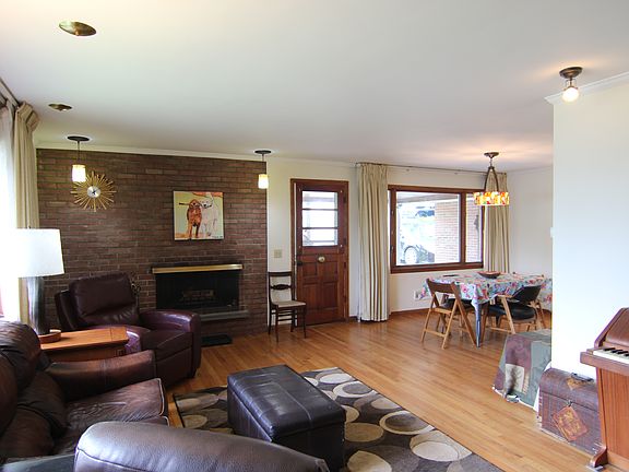 5th image of 700 Keenan Dr