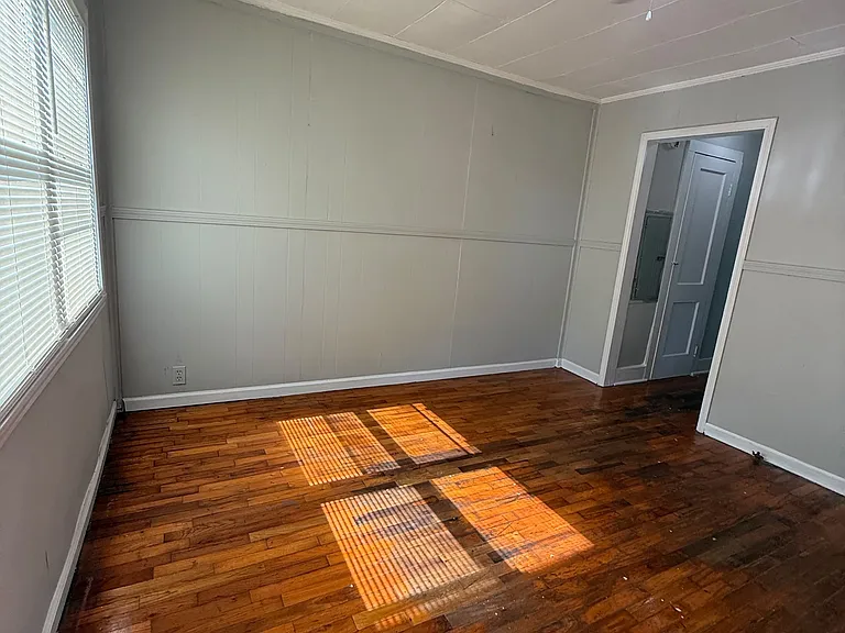 1907 Olmstead St SW #1909 — Photo 3
