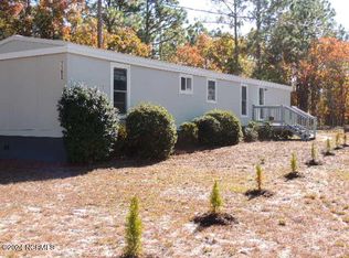 1102 Woodcrest Rd, Southport, NC 28461