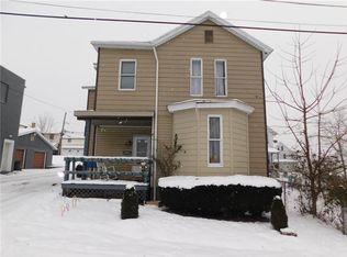 17 Summit Ave, Uniontown, PA 15401