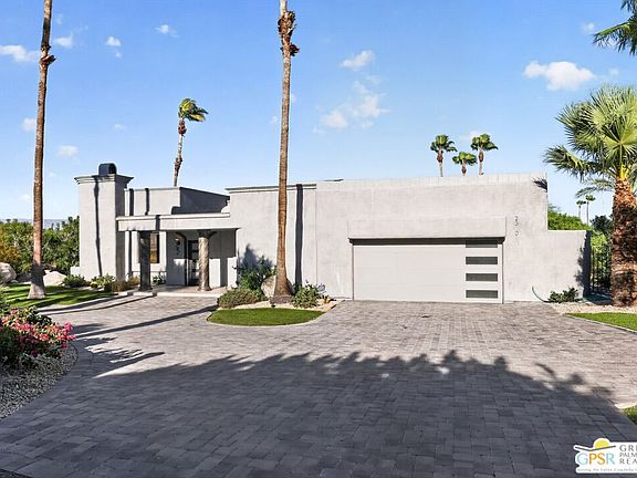3rd image of 2300 N Vista Dr