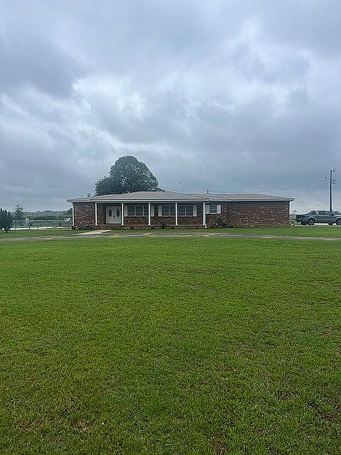 1st image of 447 Gibbs Rd