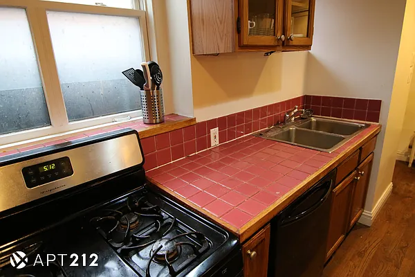 Rented by APT212 INC | media 23