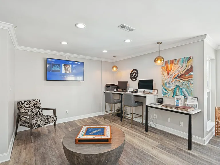 Cypress Pointe Apartment Homes — Photo 19