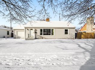 7108 Pershing Blvd, Kenosha, WI 53142