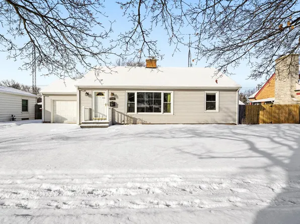 7108 Pershing BOULEVARD, Kenosha, WI 53142