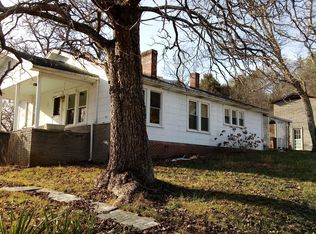 2205 Glenburn Rd, Kingsport, TN 37660