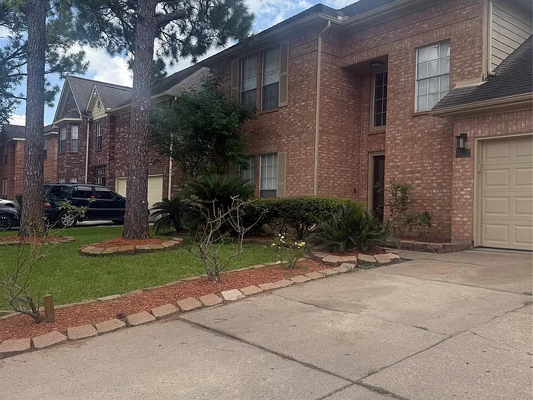 13719 Ortega Ln — Photo 4