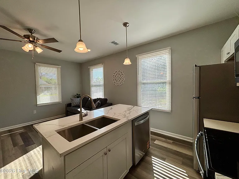112 Telfair St #A — Photo 9