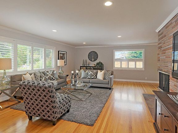3rd image of 1477 Cherrydale Dr