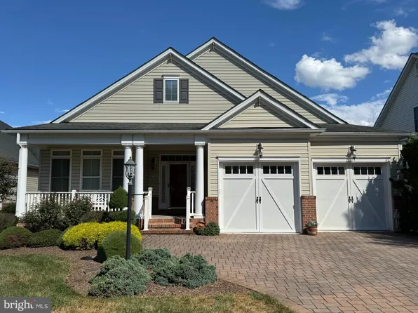 150 Harvest Ridge Dr, Winchester, VA 22601