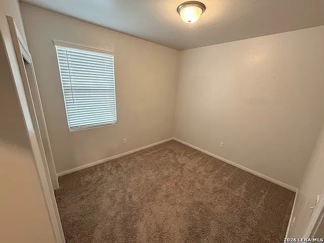 3 bed, 2.0 bath, 1340 sqft, $1,700 — Photo 2