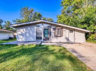 29821 Fairfax St, Southfield, MI