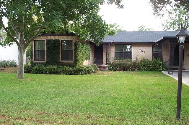 1st image of 707 Orange Ave