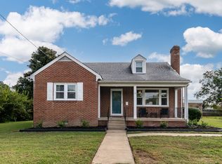 703 Colonial Ave, Colonial Heights, VA 23834
