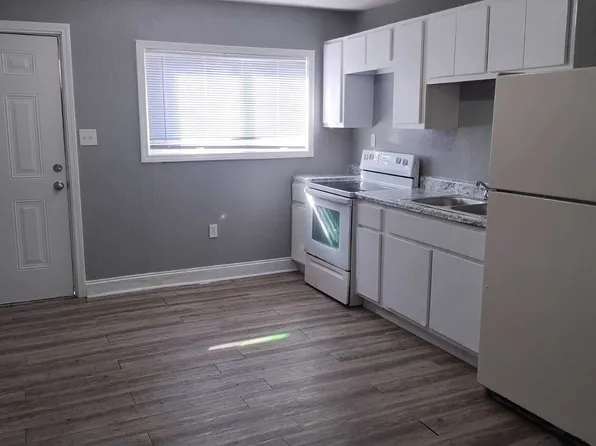 205 East Nettleton Avenue, 222 E Nettleton Ave, Jonesboro, AR 72401