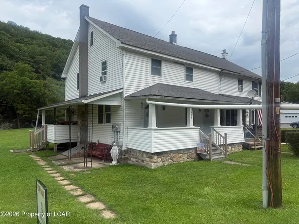 1515 Tomhicken Rd, Fern Glen, PA 18241