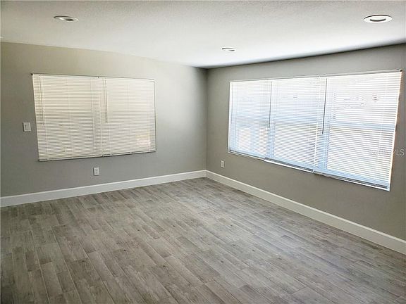 5th image of 4114 Chestnut Ave