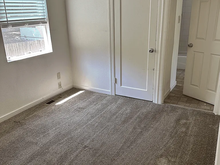 69 Berna Ave — Photo 6