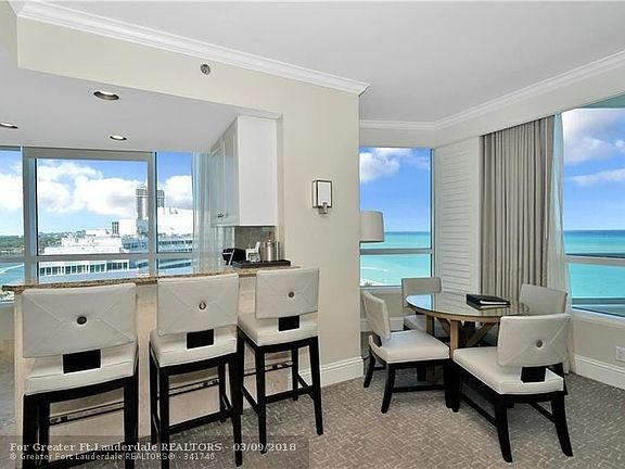 5th image of 4401 Collins Ave #1703