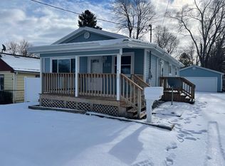 110 Elm St, Bay City, MI