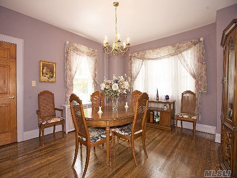 4th image of 35 Burtis Ave