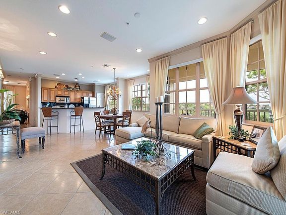 4th image of 4834 Hampshire Ct APT 201