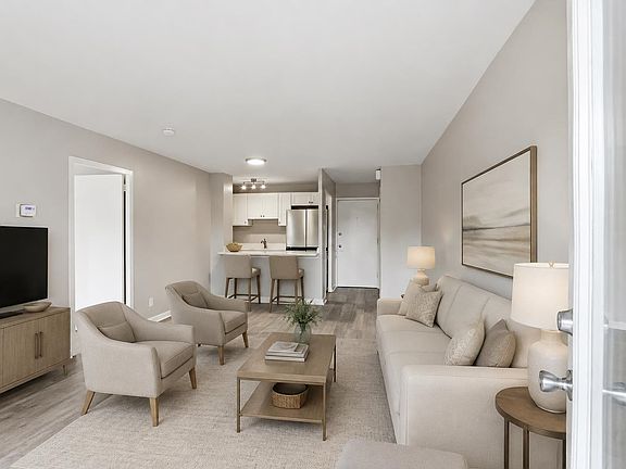 2nd image of 2277 Union Ave APT 409