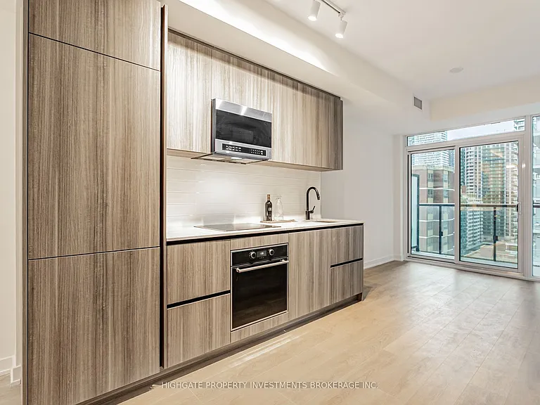 127 Broadway Ave #1405 — Photo 6