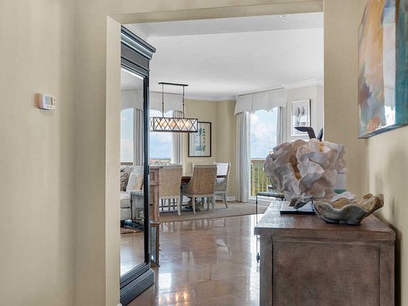 4th image of 15500 Emerald Coast Pkwy Unit 1401