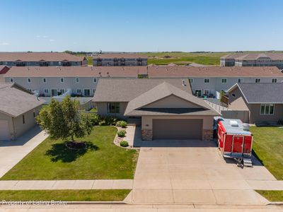 2487 States Blvd, Dickinson, ND, 58601