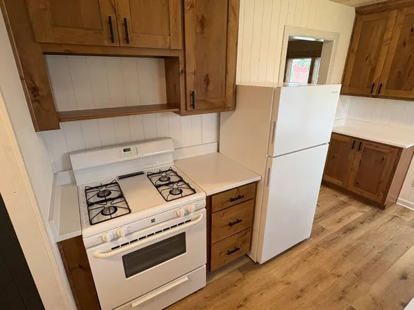 1306 Miller St, Bethany, MO 64424