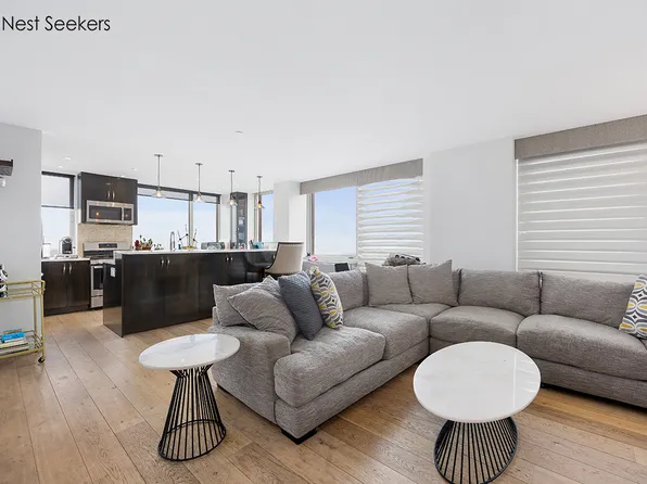 215 East 96th Street PHH image 2 of 23