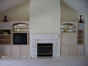 3rd image of 1225 Queens Harbor Blvd