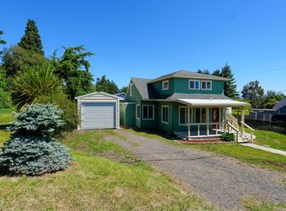 2172 17th St, North Bend, OR 97459