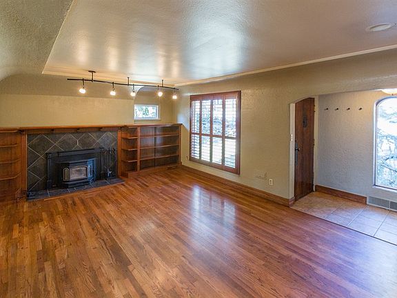 3rd image of 1210 E 15th Ave