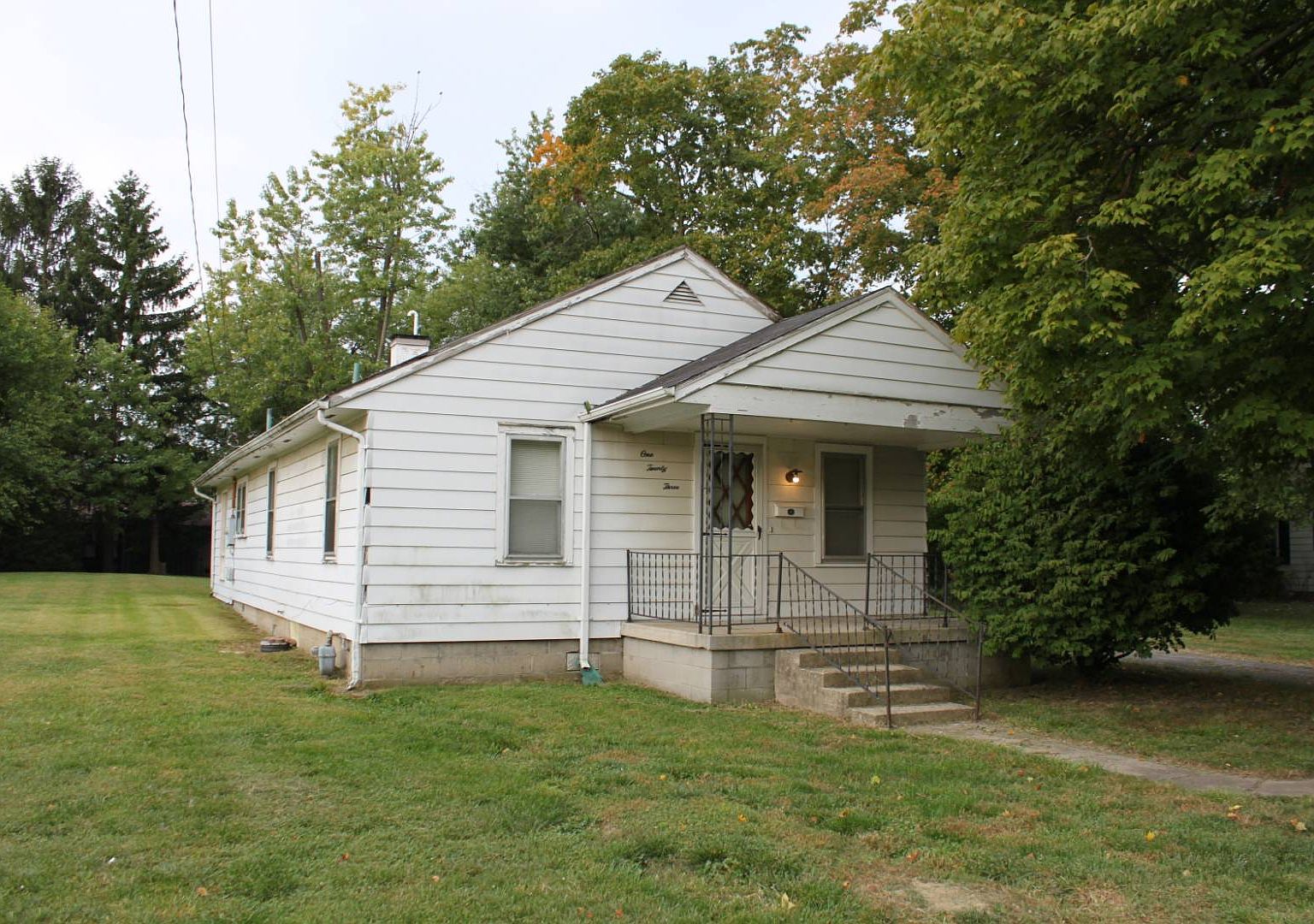 123 S Jackson St, Sabina, OH 45169 Zillow