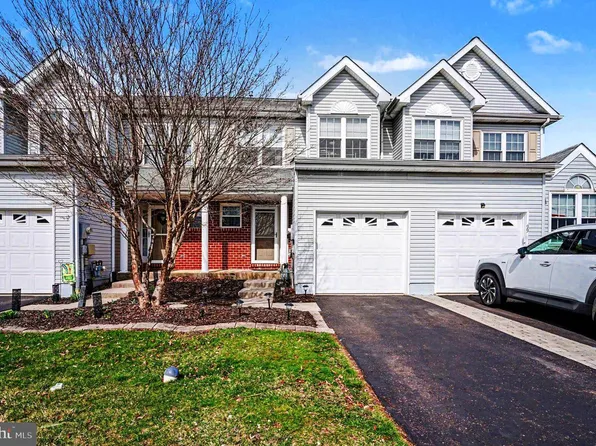 98 Forrest Ct, Royersford, PA 19468