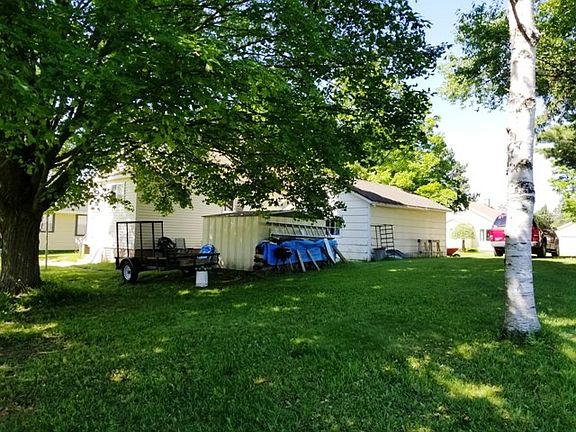 3rd image of 1304 N 1st Ave