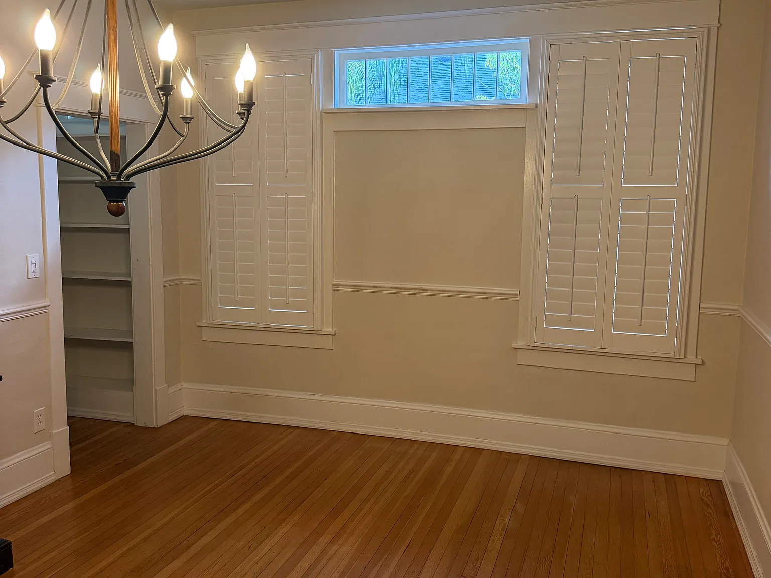 3 bed, 2102 sqft, $3,500 — Photo 3