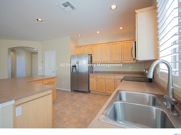 3rd image of 8974 W Runion Dr