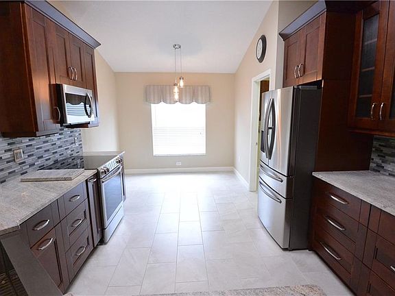2nd image of 2630 Rosehaven Dr