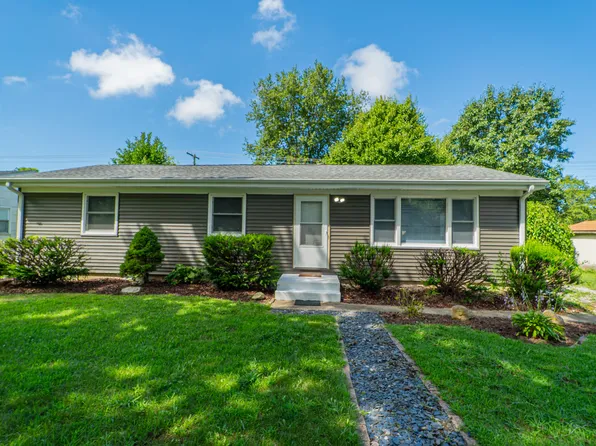 748 State Road 149, Valparaiso, IN 46385