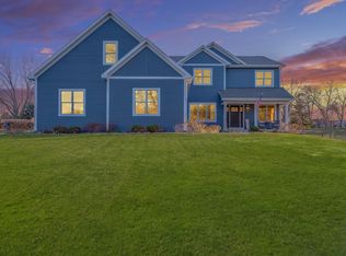 33129 73rd St, Burlington, WI 53105