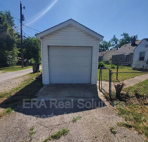 1000 E 19th Ave — Photo 31