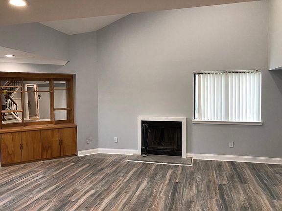 4th image of 4908 Gina Ct