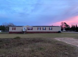 6128 Amelia Rd, Claxton, GA 30417