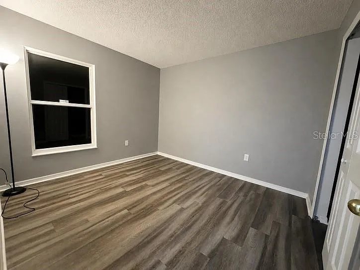815 Delfino Pl — Photo 10